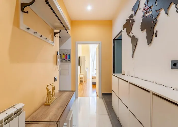 Opera Square 3br 3ba Appartement *