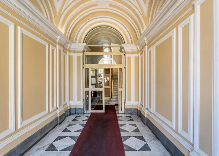 Appartement Opera Square 3br 3ba